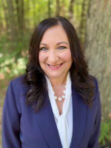 Maria Coppenrath jpg headshot